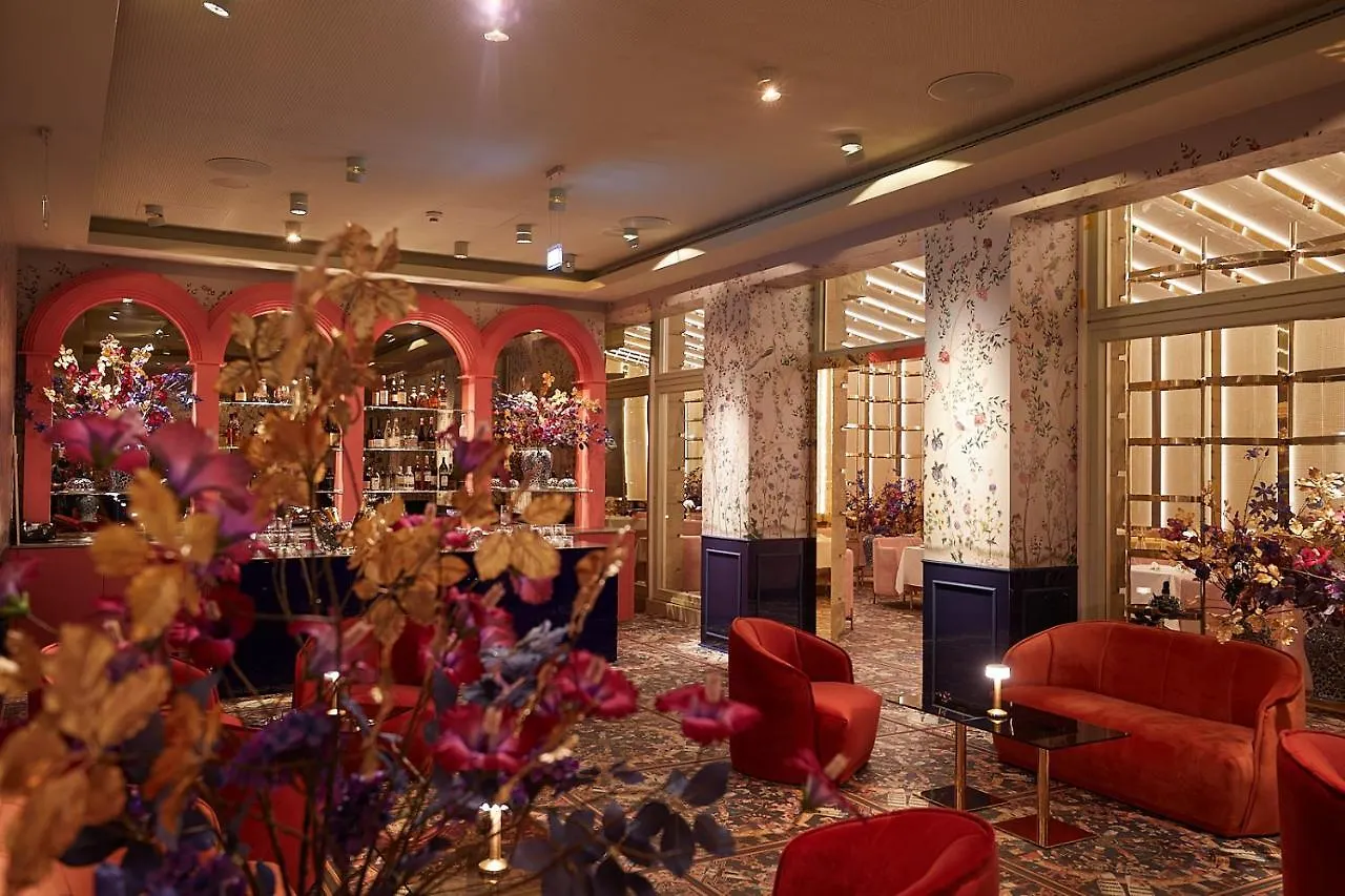 ***** Hotel Steigenberger Icon Parkhotel Duesseldorf Duitsland